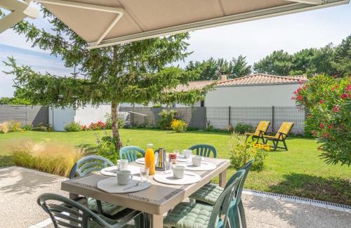 Les Mathes Casa | Holiday Home Villa Margarin by Interhome