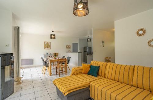 Les Mathes Casa | Holiday Home Villa Margarin by Interhome