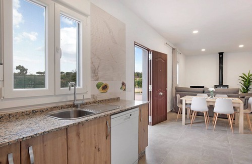 San Ambrosio Casa | Casa de vacaciones "Villa Montenmedio - Paula" con vistas a la montaña y piscina