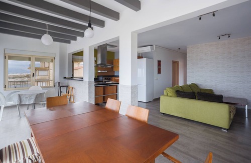 Molinell Casa | Casa de vacaciones 'Villa Rosa 2' con vistas al mar, Wi-Fi y aire acondicionado