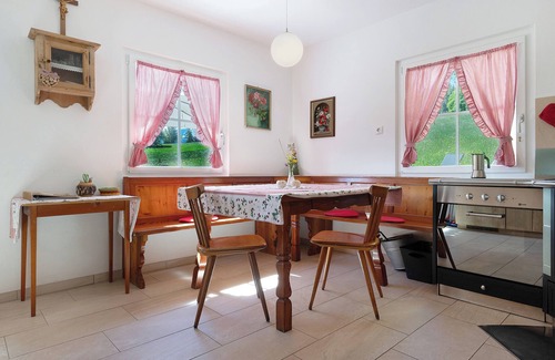Nova Ponente Casa | Casa de vacaciones 'Waldchalet Ödenhof' con vistas a la montaña, jardín privado y Wi-Fi