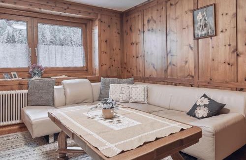 Sankt Leonhard im Pitztal Casa | Holiday Home Wiese by Interhome