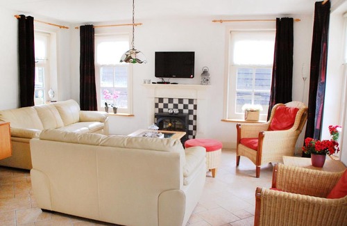Hippolytushoef Casa | Holiday Home Wiringherlant-3