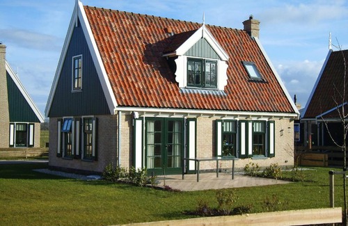 Hippolytushoef Casa | Holiday Home Wiringherlant-3