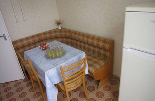 Balatonfenyves Casa | Casa vacacional con jardín y prado