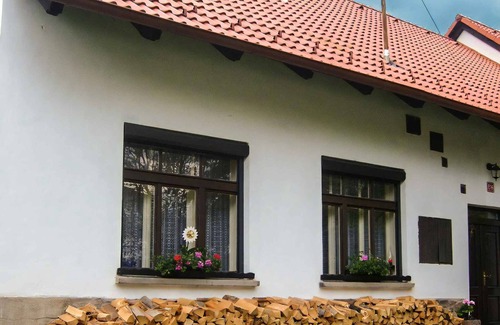 Kolinec Casa | Casa vacacional con cunas y TV vía satélite