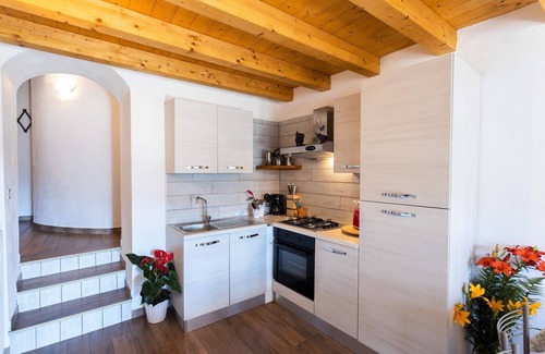 Vesio Casa | Casa vacacional con balcón