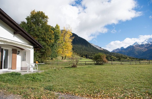 Lenz Chalet De Esquí | Holiday home with garden Tgeasa Schilendra-Lantsch/Lenz
