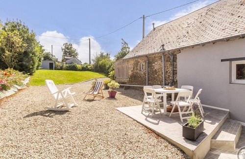 Denneville Cabaña | Casa de vacaciones con jardín cerrado y terraza, cerca de las playas de Cotentin