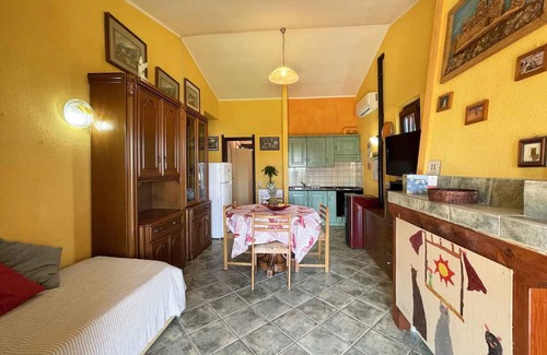 Costa Rei Casa | Casa vacacional con jardín y terraza