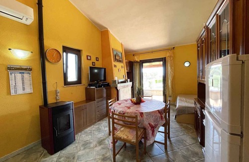Costa Rei Casa | Casa vacacional con jardín y terraza