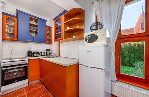 Balatonbereny Casa | Casa vacacional Con bonito mobiliario, piscina, aire acondicionado.