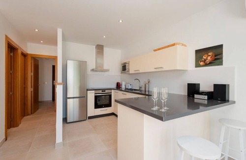 Urbanizacion Costabella Casa | Casa vacacional con gran terraza soleada, Costabella