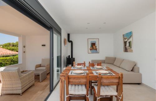 Urbanizacion Costabella Casa | Holiday home with large sunny terrace, Costabella