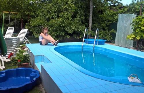 Keszthely Casa | Apartamento vacacional con piscina y aire acondicionado