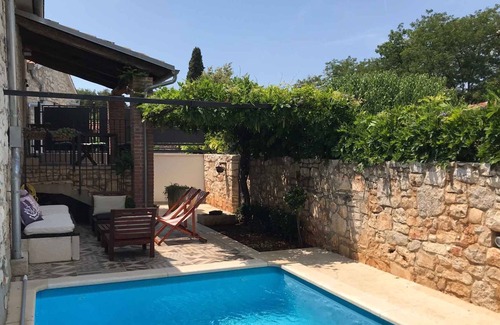 Fuskulin Casa | Casa vacacional con piscina privada