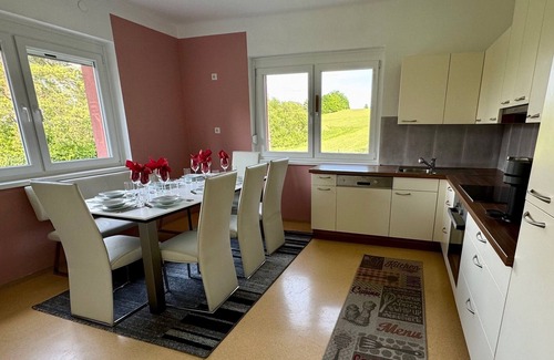 Wildon Casa | Casa de vacaciones 'Wohlfühlen Im Zuhause Auf Zeit' con piscina privada, terraza privada y Wi-Fi