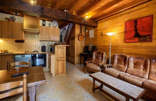 Pessac-sur-Dordogne Casa | Casa de vacaciones Pessac sur Dordogne para 1 - 5 personas con 3 dormitorios - Casa adosada