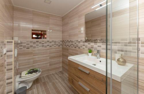 Zalec Casa | Holiday House Žalec