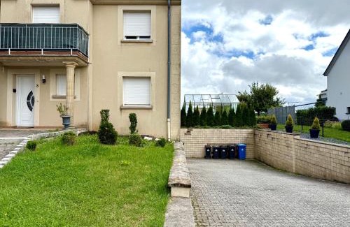 Luxembourg Ardennes Casa | Holiday House -10 min Clervaux Castle - near forest and shopping - Luxembourg