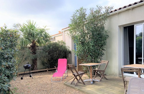 Saint Froult Casa | Holiday House 6 pers by the sea