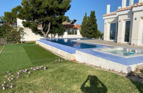 Almuñécar Casa | Casa de vacaciones Almuñecar para 1 - 14 personas con 7 dormitorios - Casa de vacaciones