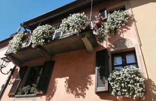 La Morra Casa | Holiday House Antica Dimora Soggiorni in langa centro storico La Morra