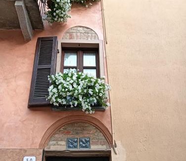 La Morra Casa | Holiday House Antica Dimora Soggiorni in langa centro storico La Morra