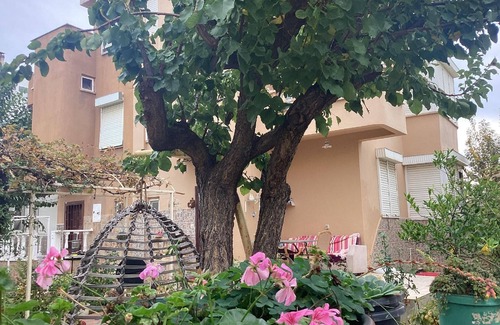 Bogazkent Casa | Casa de vacaciones Boğazkent para 1 - 12 personas con 6 dormitorios - Casa adosada