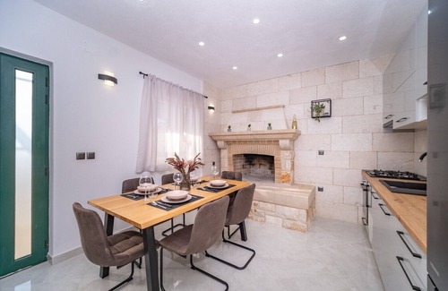 Praznica Casa | Holiday House Bracuta