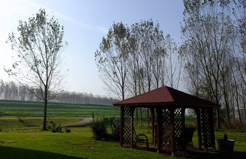 Bondeno Apartamento | Casa de vacaciones por el río Po y rodeada de verde en Emiliana