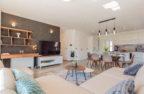 Dugopolje Casa | Casa de vacaciones Dugopolje para 1 - 8 personas con 4 dormitorios - Casa de vacaciones