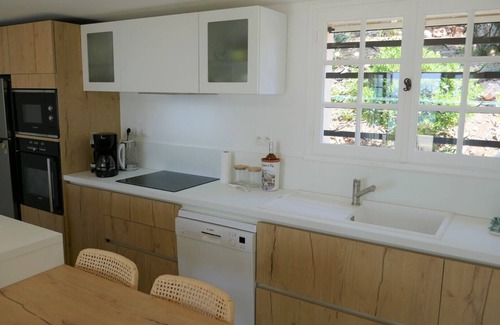 Saint-Raphael Casa | Holiday house for 4/6 persons with air conditioning and sea view