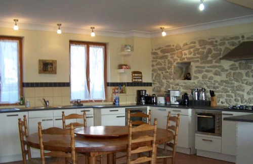 Sonnac-sur-l'Hers Casa | Casa de vacaciones Sonnac sur l'Hers para 6 - 10 personas con 4 dormitorios - Casa adosada