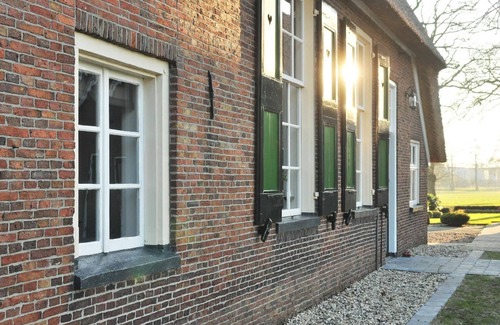 Hellendoorn Casa | Holiday house Hellendoorn for 1 - 7 persons with 3 bedrooms - Holiday home