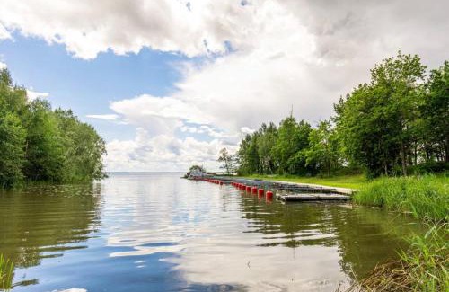 Lillkyrka Casa | Holiday house in Grythem, Orebro, within walking distance to lake