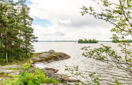 Lillkyrka Casa | Holiday house in Grythem, Orebro, within walking distance to lake
