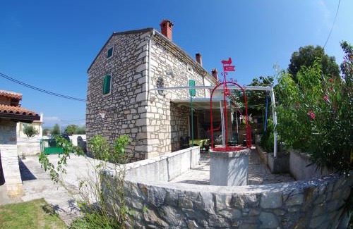 Rakalj Casa | Holiday house in village Rakalj
