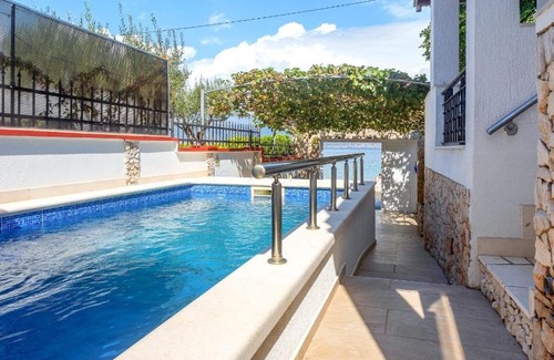Slatine Apartamento | Holiday House IVA