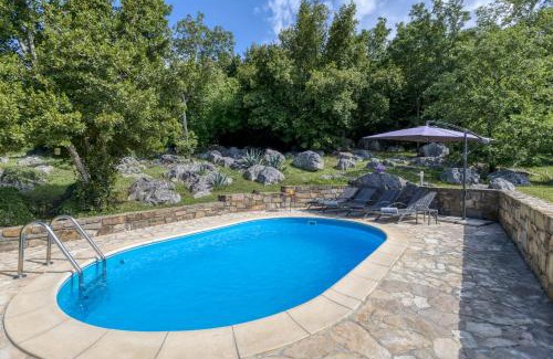 Grabri Casa | Holiday House Kapitani