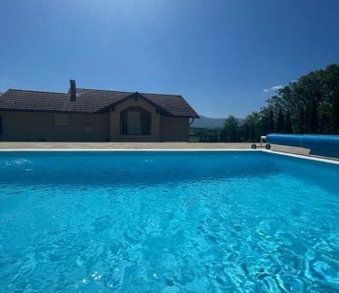 Otocac Villa | Holiday house Kostelac