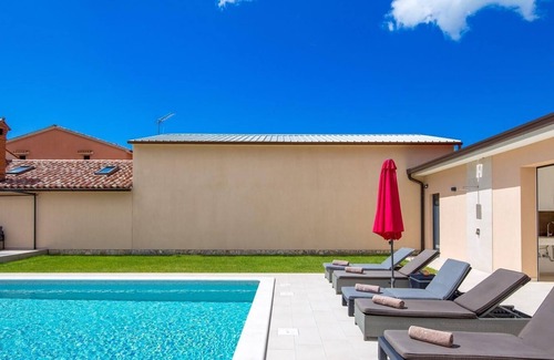 Bibici Casa | Holiday house Krancici for 6 - 8 persons with 3 bedrooms - Holiday home