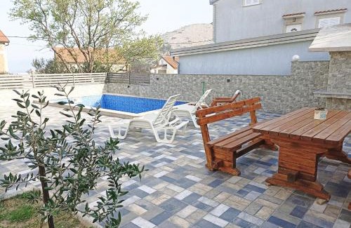 Senj Casa | Holiday House Larma