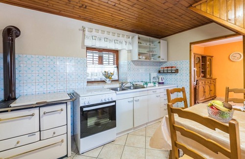 Kringa Casa | Holiday House Matesini with Garden