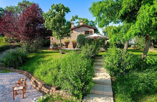 Monteciccardo Casa | Casa de vacaciones Monteciccardo para 1 - 9 personas con 4 dormitorios - Casa de vacaciones