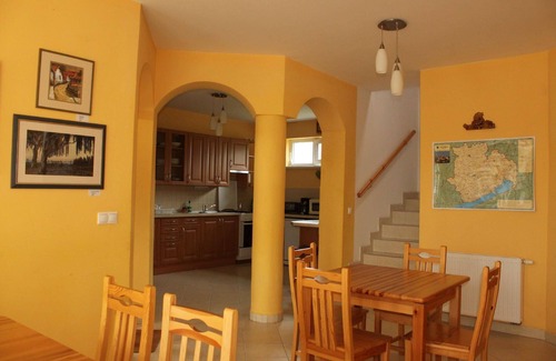 Nagyvazsony Casa | Casa de vacaciones Nagyvázsony para 1 - 17 personas con 5 dormitorios - Casa de vacaciones
