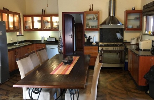 Phalaborwa Casa | Casa de vacaciones Namakgale para 2 - 6 personas con 4 dormitorios - Casa de vacaciones