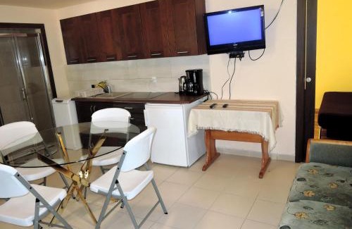 Goleniow Casa | Holiday House near Lake D bie