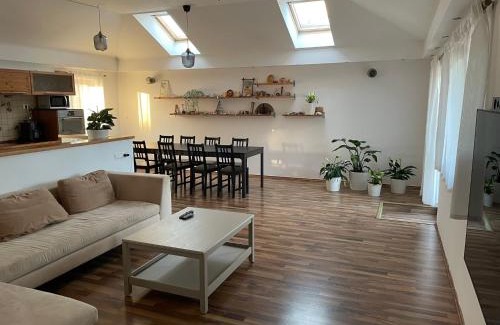 Kraluv Dvur Casa | Holiday House near Prague