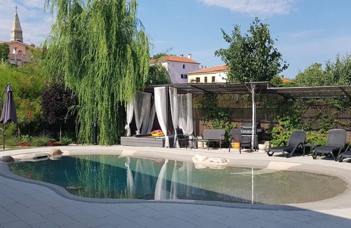 Nedescina Casa | Casa de vacaciones Nedescina para 1 - 10 personas con 5 dormitorios - Casa de vacaciones